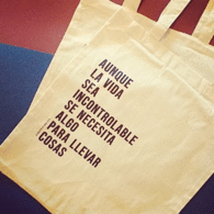 BOLSA / LIBRO VIDA INCONTROLABLE - ALMACÉN DE ANÁLISIS 